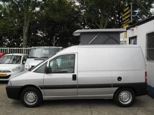 fiat-scudo-kampeerwagen-diesel-zilver-003--76622187-Medium