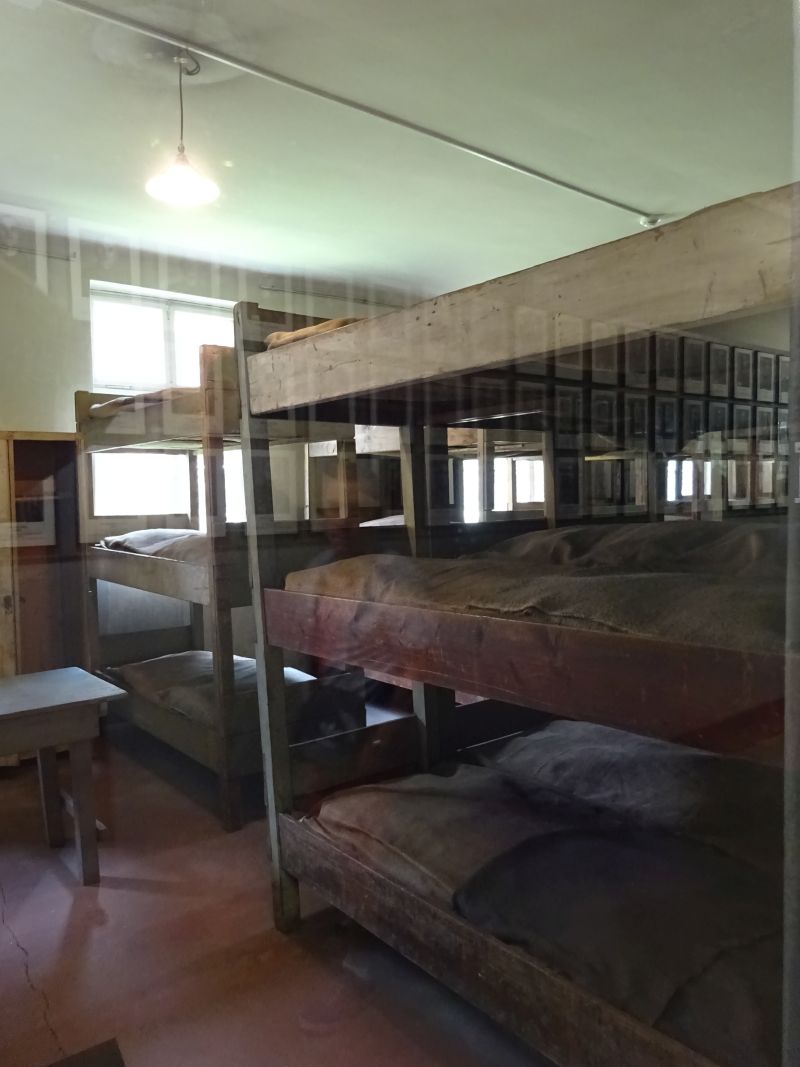 minicamper-auschwitz-dag2-05